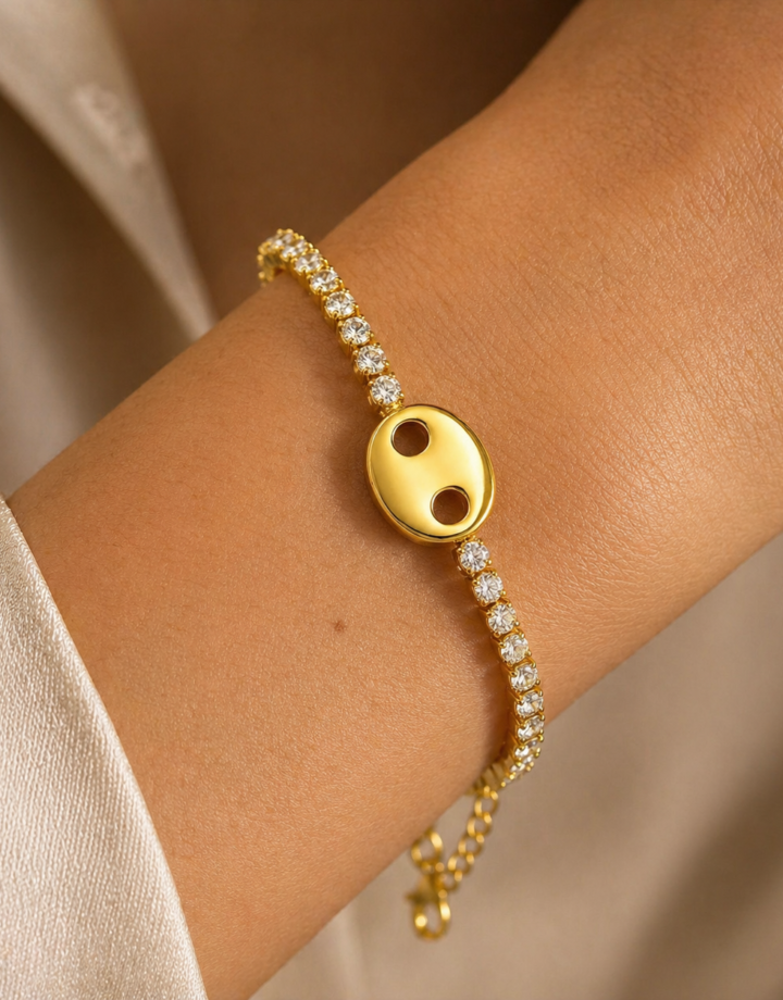 Gold Diamond-encrusted Pig Nose Bracelet