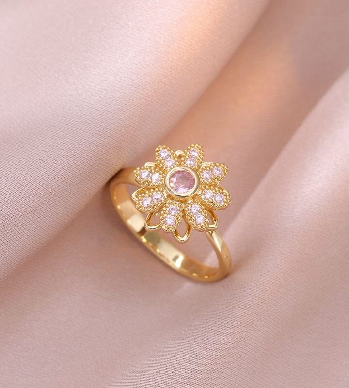 Fashion Pink Flower Rotating Diamond Flower Ring