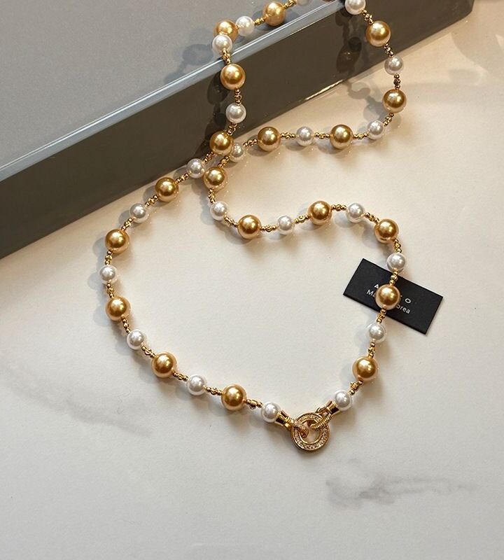Pearl Beaded Necklace