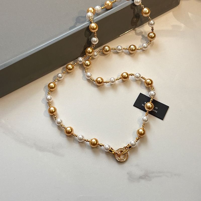 Pearl Beaded Necklace
