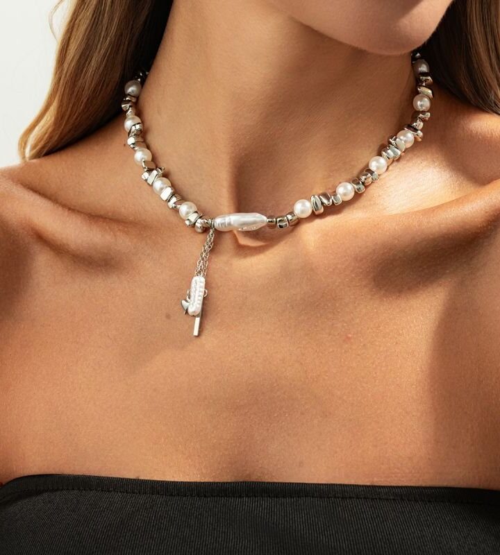 Irregular Beaded Necklace