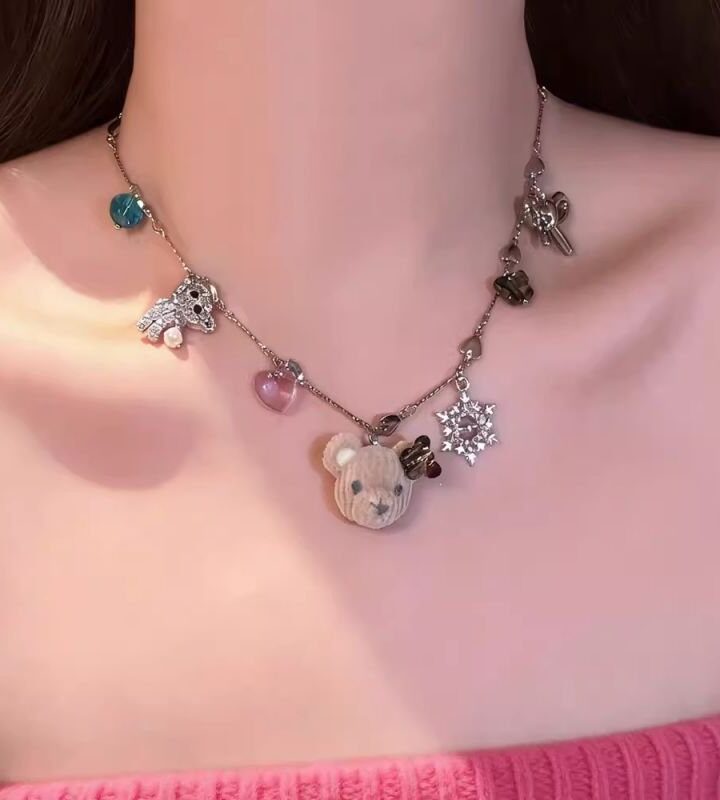 Necklace Flocked Bear Snowflake Pendant Sweet Choker