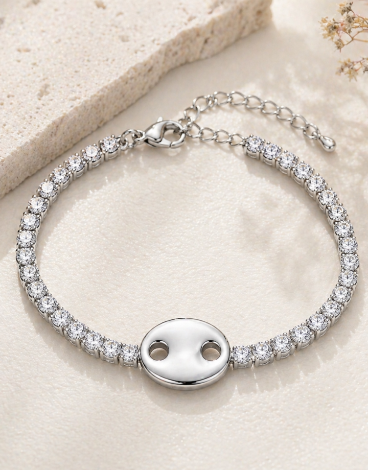 Silver Diamond-encrusted Pig Nose Bracelet Main